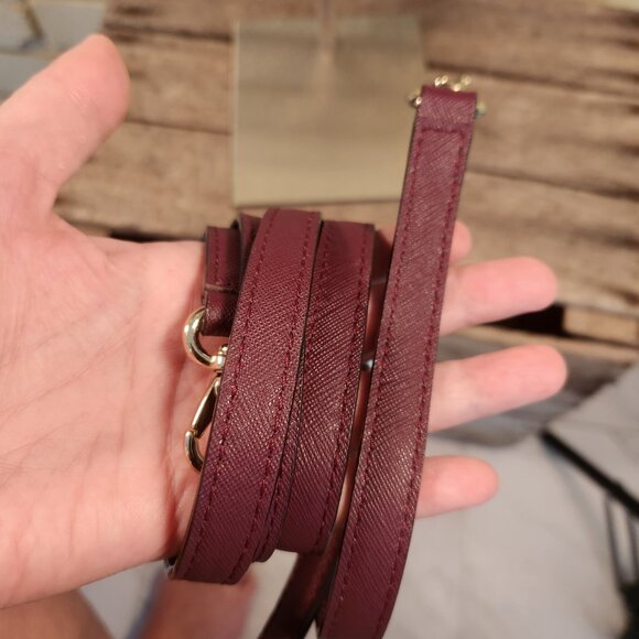 Like New Kate Spade Laurel Way Evanglelie Burgandy 2 Way Shoulder Bag Purse - Picture 10 of 13